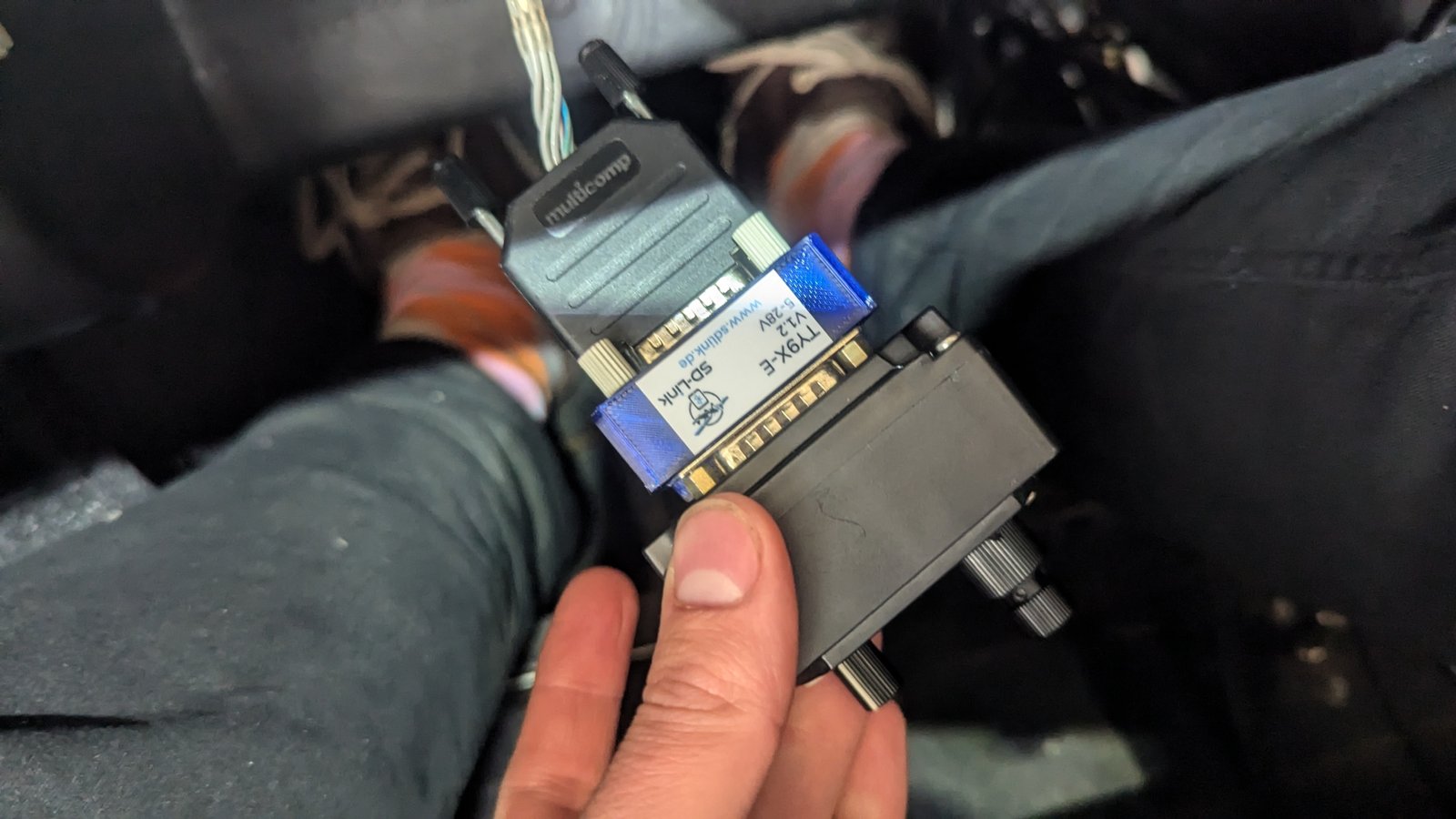 SD-Link TRIG TY9X-E Adapter fitted